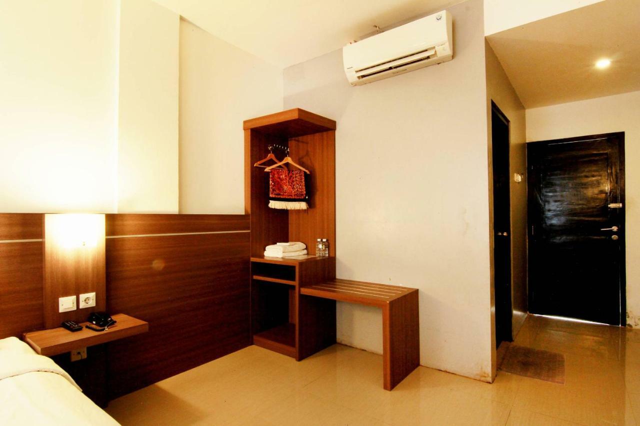 Alzara Hotel Syariah Wonosari Exterior foto